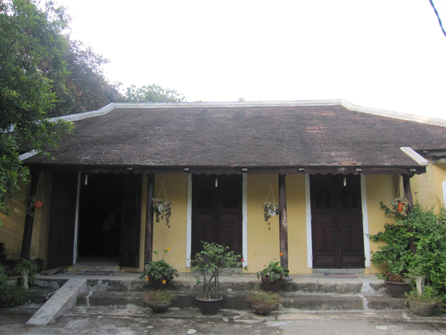 Toàn cảnh