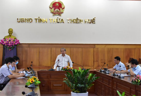 Chủ tịch UBND tỉnh Phan Ngọc Thọ phát biểu chỉ đạo tại cuộc họp